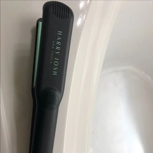 Harry josh Flat iron